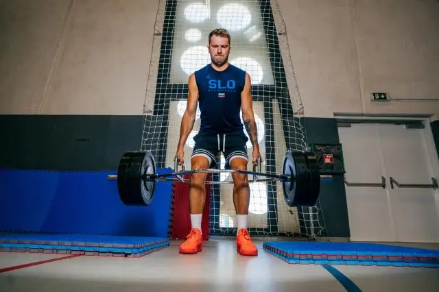 不管他多大 不管他多大