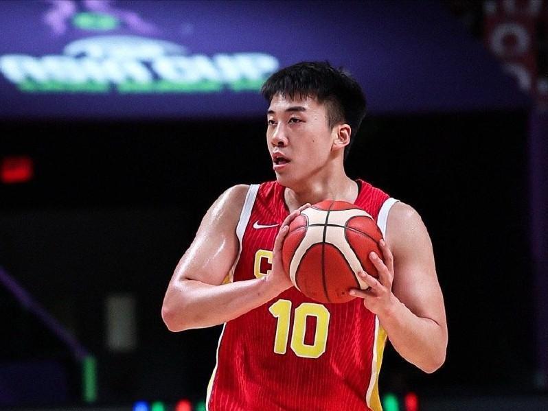中国男篮新