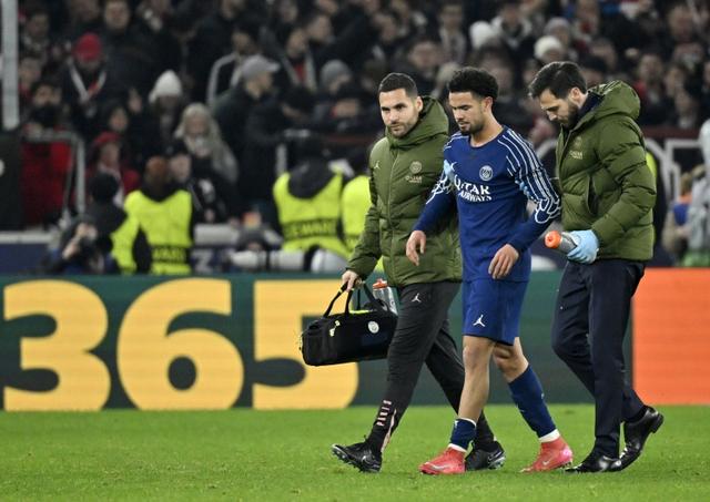 里被俱乐部, 外界的评价, 路易斯 里被俱乐部, 外界的评价, 路易斯